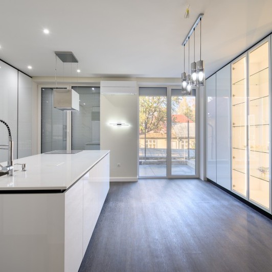 Кухня модерн, Сороки, улица Евгения Кока, 3 Современные кухни mobila