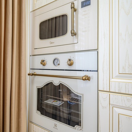 Кухня классика, Кишинёв, Мунчештское шоссе, 300/1 Классические кухни la comanda