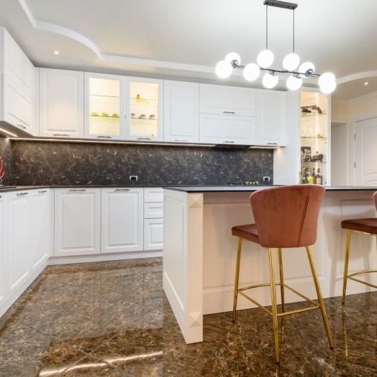 Кухня неоклассическая, мун. Кишинев, Чореску, ул. Приетения, 39 MOD466 Кухни неоклассика mobila