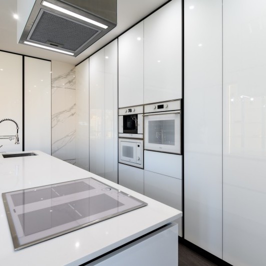 Кухня модерн, Сороки, улица Евгения Кока, 3 Современные кухни la comanda