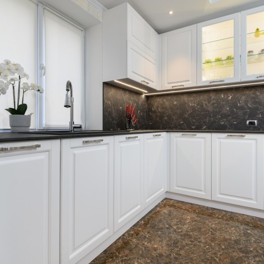 Кухня неоклассическая, мун. Кишинев, Чореску, ул. Приетения, 39 MOD466 Кухни неоклассика la comanda