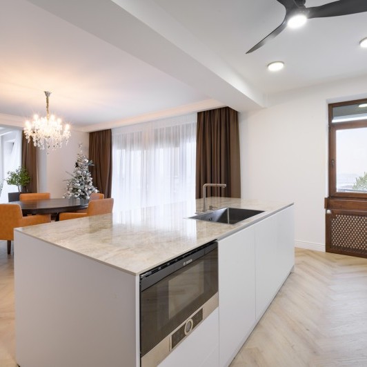 Кухня неоклассическая, мун. Кишинёв, село Бачой,  ул. Ливезилор, 3/1 Кухни неоклассика mobila