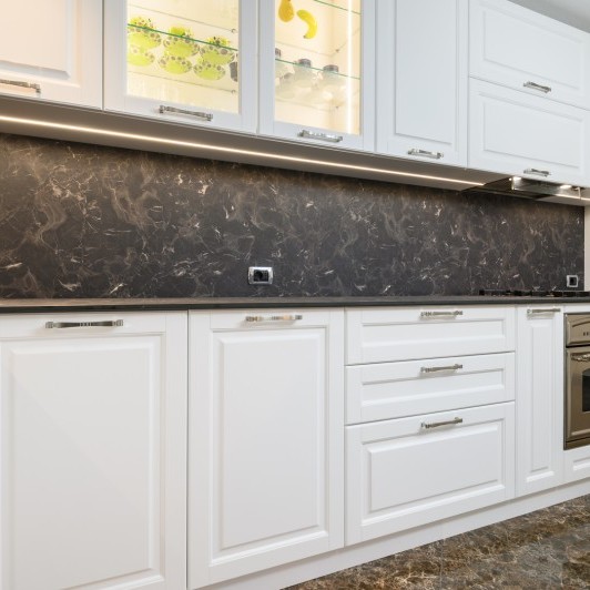 Кухня неоклассическая, мун. Кишинев, Чореску, ул. Приетения, 39 MOD466 Кухни неоклассика la comanda chisinau