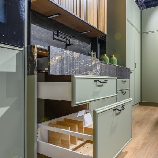 Bucătărie neoclasică, Ungheni, str. Mihai Eminescu, 55 Bucătării Neoclasice la comanda chisinau