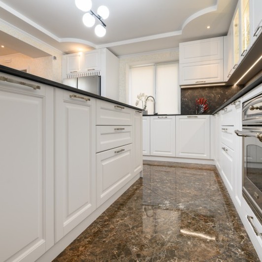 Кухня неоклассическая, мун. Кишинев, Чореску, ул. Приетения, 39 MOD466 Кухни неоклассика la comanda chisinau