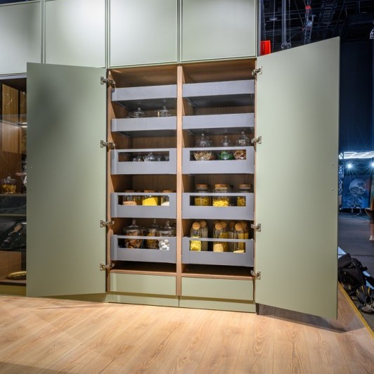 Bucătărie neoclasică, Ungheni, str. Mihai Eminescu, 55 Bucătării Neoclasice la comanda