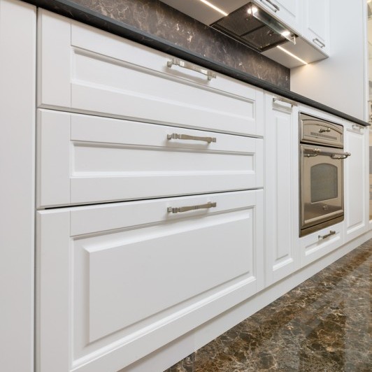 Кухня неоклассическая, мун. Кишинев, Чореску, ул. Приетения, 39 MOD466 Кухни неоклассика la comanda