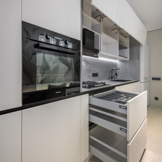 Кухня современная, г. Чимишлия, ул. Траяна, 12 Современные кухни la comanda chisinau