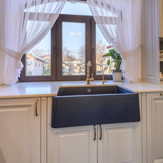 Кухня классическая, г. Сороки, ул. Буребиста, 26 Классические кухни la comanda