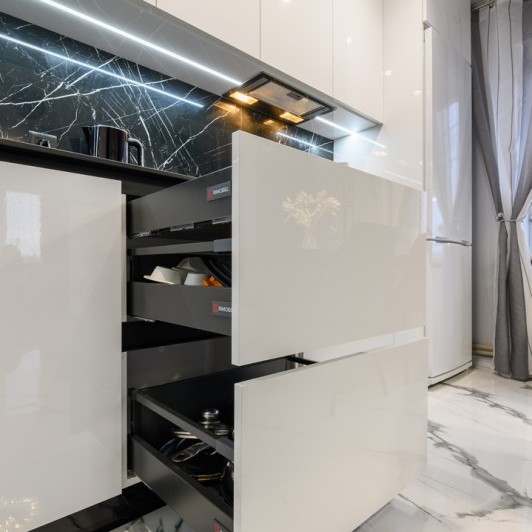 Bucătărie modernă, Chișinău, str. Cuza Vodă, 34 Bucătării moderne la comanda