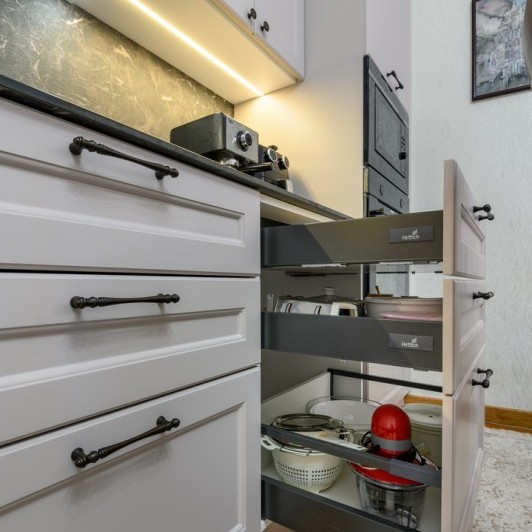 Bucătărie neoclasică, mun. Chișinău, Colonița, str. Fîntînilor, 18 Bucătării Neoclasice mobila