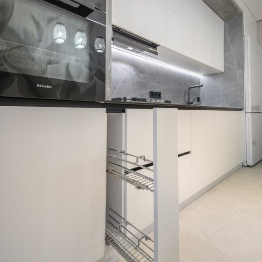 Кухня современная, г. Чимишлия, ул. Траяна, 12 Современные кухни la comanda