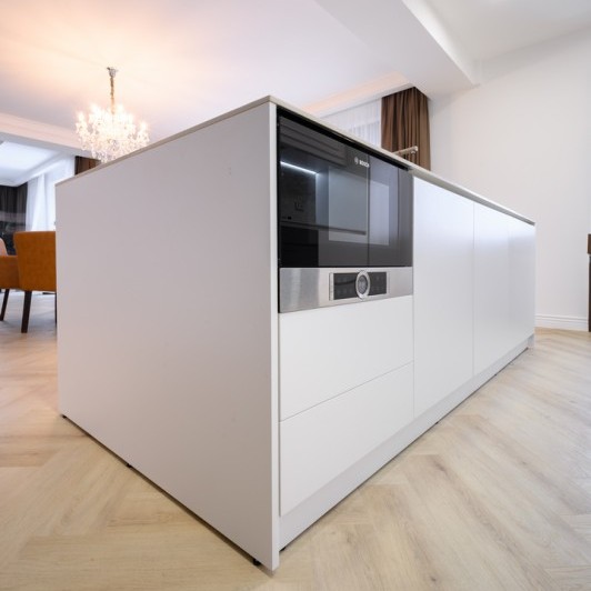 Кухня неоклассическая, мун. Кишинёв, село Бачой,  ул. Ливезилор, 3/1 Кухни неоклассика la comanda chisinau