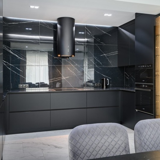 Кухня современная, г. Окница, улица Киев, 14  Современные кухни la comanda