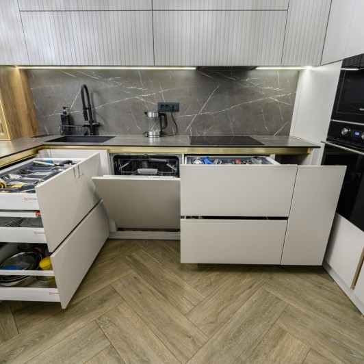 Bucătărie modernă, mun. Chișinău, s. Dumbrava, str. Frumoasa, 3A Bucătării moderne la comanda chisinau