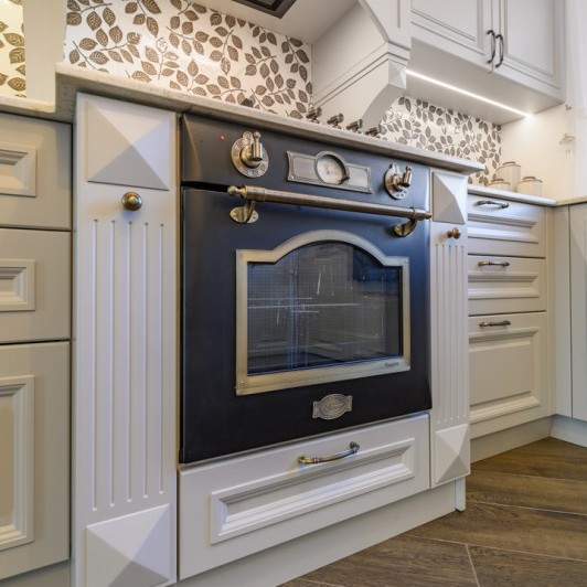 Кухня классическая, г. Сороки, ул. Буребиста, 26 Классические кухни mobila