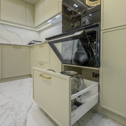 Bucătărie neoclasică, Cahul, str. Tineretului, 4 Bucătării Neoclasice la comanda