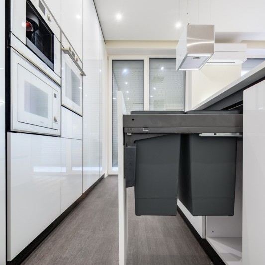 Кухня модерн, Сороки, улица Евгения Кока, 3 Современные кухни la comanda